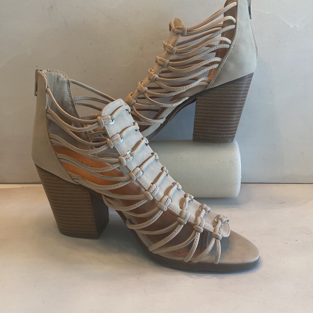 Rampage Block heel chunky open toe strappy cage beige sandal booties